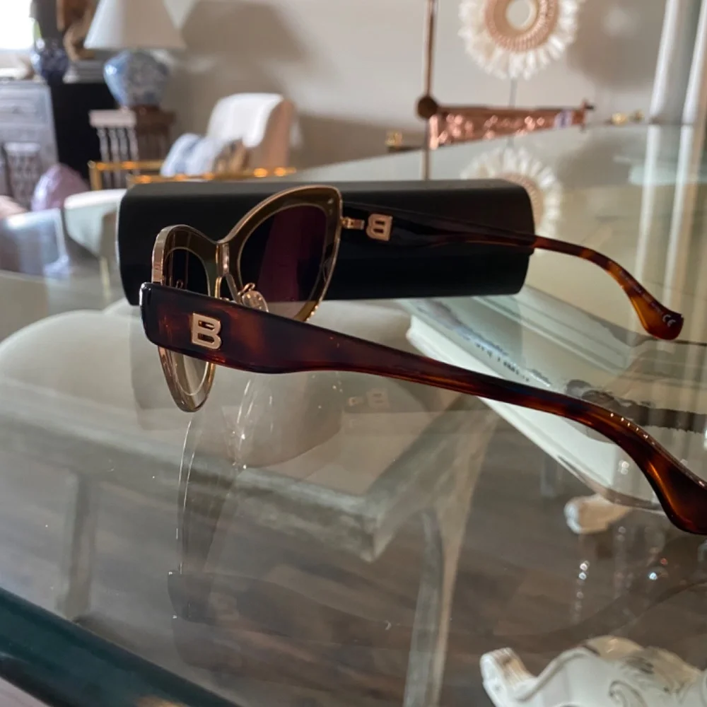 Balenciaga BA1 45F Sunglasses - Picture 10 of 12